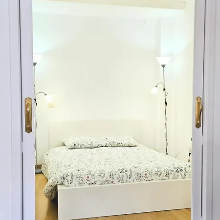 Estacion Parque San Telmo Apartment